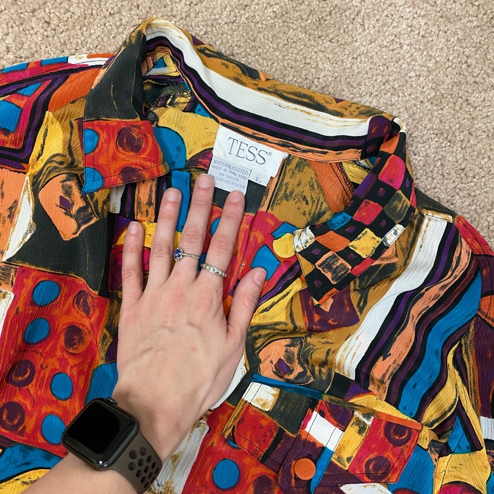 Funky Retro Patterned Blouse - Picture 3 of 5